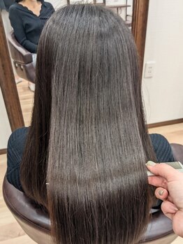 お客様の髪悩みを解決に導いてくれるサロン◇切れ毛や枝毛、広がりなど…様々な髪悩みをご相談ください◎