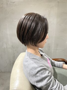 ルフトバイアンビエンテ(Luft by ambiente) 前髪なし　ショートボブ