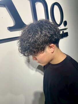 アノ(Ano.) 大分波巻きパーマ