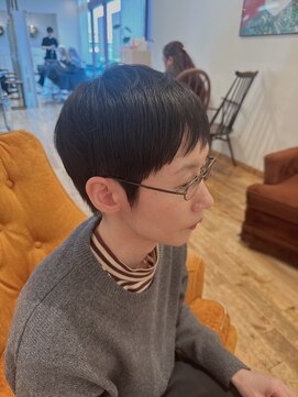 ルッツ(Lutz. hair design) 1/10ベリーショート・ピクシーカット《後藤美樹》