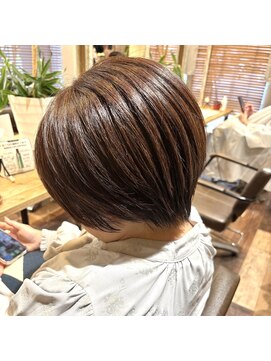 グッドネイバーズ 流山おおたかの森店(GOOD NEIGHBORS) 大人ショートボブ前髪あり/くびれショート丸み似合わせカット