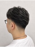 フェザーショート×フェード/ビジネス・カジュアル