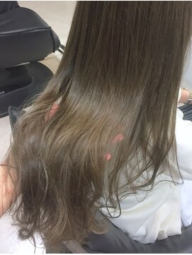 ヘアープロデュース フラックス(HAIR PRODUCE flux) 【flux】カーキアッシュ【西淀川区,尼崎駅,出来島,千鳥橋駅】