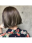 bibito 切りっぱなしボブ ハイライトアッシュブラウン
