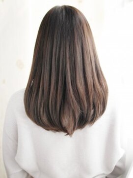 ヘアメイク ナル(hair make nalu) ツヤブラウンのナチュラルストレート