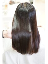 ディスオモテサンドウ 表参道(This OMOTESANDO)&nbsp;美髪STYLE 山本悠平