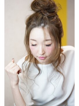 ヘアールーム モテナ(hair room motena) 外国人風ハイライト ARRANGE　【日暮里駅motena美容室】