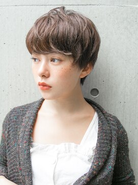 ルティア 池袋(Lutia) えりあしすっきり大人ショート