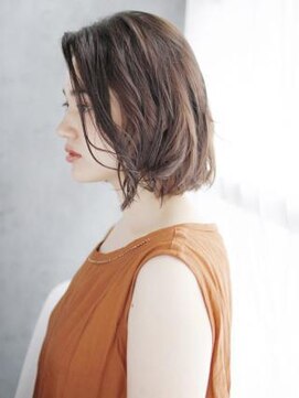 ヘアメイク ナル(hair make nalu) 爽やかアップバングのニュアンスカールボブ