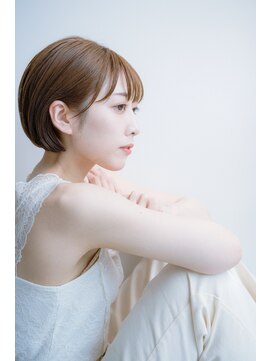 サロンドソン(salon de Son) 横顔のシルエットも好印象なシンプルボブ