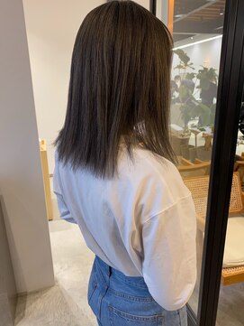 シアター(CIARTOR) ミディアム