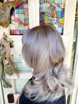 ヘアーメイク ロコ エクステンションズ 亀戸店(Hair make ROCO Market etensions)の写真/【亀戸駅】≪フルカラー+カット¥5500～/ダブルカラー(リタッチ)¥9000～≫ビビッドカラーやグラデも大歓迎♪