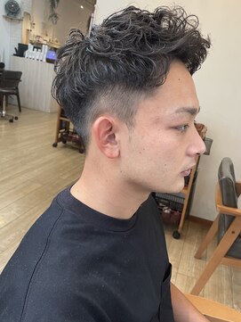 ギフト ヘアー サロン(gift hair salon) 【無造作メンズショートパーマ】