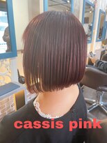 ロンド(Le rond)&nbsp;カシスピンクの前下がりボブ
