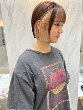 ロンド レア 天神大名店(Lond Le’a) ダブルカラー/インナーカラー/イヤリングカラー/こなれミディ