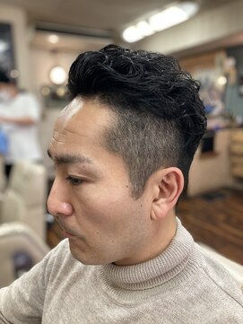 コダマ 大泉学園店(KODAMA) スラムダンク宮城リョータ風、カール感強めパーマ、幅広い世代◎