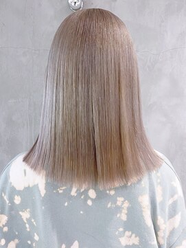 アルバム 渋谷パルコ(ALBUM) ホワイトベージュ_チェリーブラウンフェミニンロング_ba358991