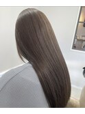 ナチュラルベージュ