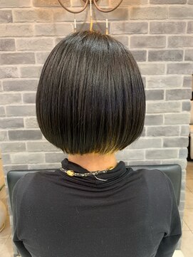 アッシュ 淵野辺店(Ash) インナーボブ