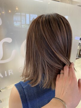 ヘアースペースブルーム ヒーロー 園田店(HAIR SPACE BLOOM hero) 【園田/ハイライトカラー】おしゃれなデザインカラー