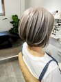 フェリーシェス(Felichesse)&nbsp;アンブレラカラー×パールカラー　前下がりショートボブに合う♪
