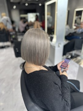 シーエスメイドバイシャチュー 栄店(CS made by SHACHU) 海外風/似合わせカット/ホワイトベージュ/メルティーカラー