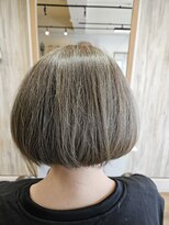ヘアステージ ラプリュム(HAIR STAGE Ra Plume) 「ラプリュム」シアグレージュストレートボブ
