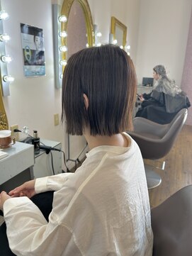コワファースト 別府 30代40代　大人ボブ/切りっぱなしボブ　別府/大分