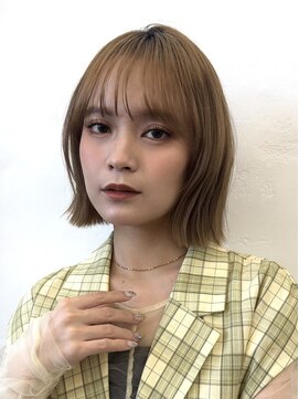 ガーデントウキョウ(GARDEN Tokyo) ケアブリーチダブルカラー/レイヤーボブ/ベージュカラー