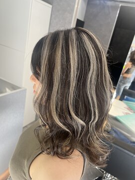 ミストプラス(MIST+) 縮毛矯正髪質改善ハイライトレイヤーカット尼崎美容室エクステ