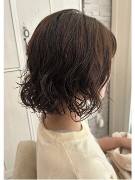 エテバイリリア(ete by LILIA.) ボブパーマ