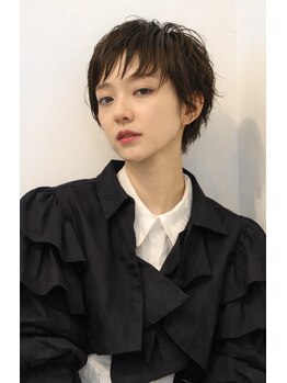 シー(she.)の写真/骨格を綺麗に見せる繊細なカット。360度どこから見ても美しいシルエットと、驚くほどの扱いやすさを体感。