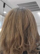 ヘアーサロン ハル(HaRu) ミディアムカット