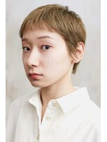 ニーナ(NINA) ハイトーンベリーショート