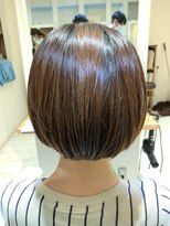 ロワゾ ヘア デザイン(L'OiSEAU HAIR DESIGN) 首もとスッキリショートボブ