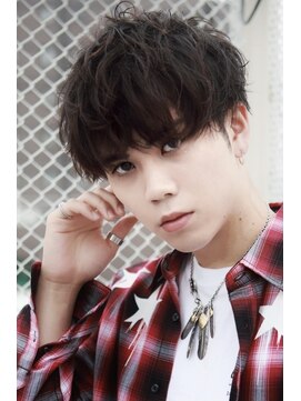 ブロッサム 上福岡店(Blossom) 無造作マッシュ ツイストパーマ ツーブロック スパイラルパーマ