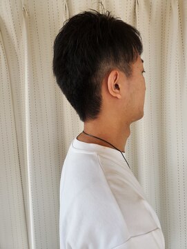 美容室ロゼ 上名古屋店 2ブロ　ショート