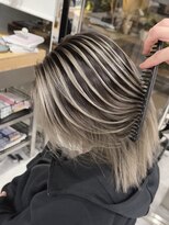 レディアル 大宮(REDEAL ope.)&nbsp;【白髪手術】ホワイトバレイヤージュ/白髪ぼかし/ハイライト