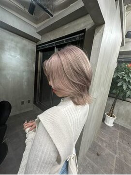 ナンバーウルス 名駅店(N° ulus) 【number ulus】ホワイトグレージュ 大人ガーリー