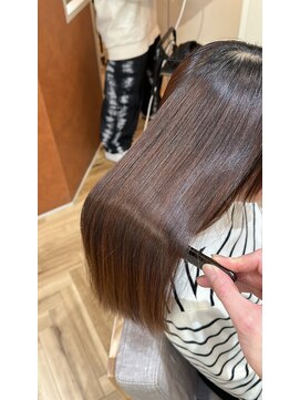 ウルカミバイディライト(ULCAMI by Delight) やわらか地毛風ストレート/縮毛矯正/髪質改善/