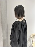 YOKE 切りっぱなしボブ丸くないボブミルクティーアッシュ