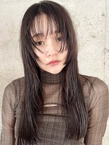 ミラバイグリーン(Mira by green)&nbsp;ロングレイヤー/顔周りレイヤーカット/小顔レイヤーカット/関内