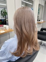 バルベストーキョーサウス(BARBES TOKYO SOUTH)&nbsp;ダブルカラーで作るミルクティーベージュカラー【RISA】