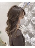 #ミルクティーベージュ　#アッシュベージュ　#レイヤーカット