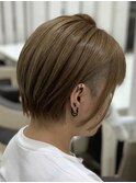 刈り上げショート