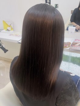 【女性stylist担当】ダメージレス施術の髪質改善ストレートや、髪質改善プレミークTRで憧れのサラ艶髪へ＊