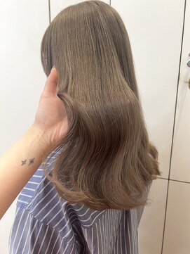 １ブリーチで叶える透明感グレージュ＊