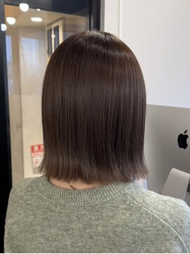 アコロン(acoron) ぱつっとボブ/暗髪アッシュブラウン