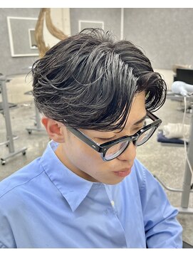 グロップ 町田(GLOP) 圧倒的毛流れフェザーパーマ/メンズパーマ