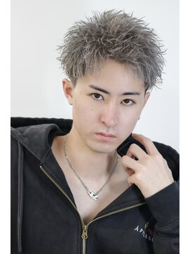 ゴート(GOATO) プラチナシルバーアップバングショート
